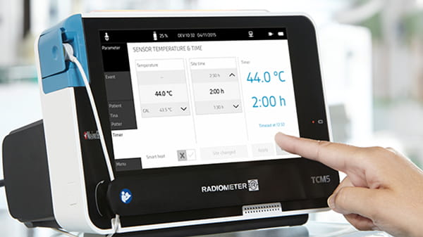 経皮血液ガスモニタ TCM5 FLEX